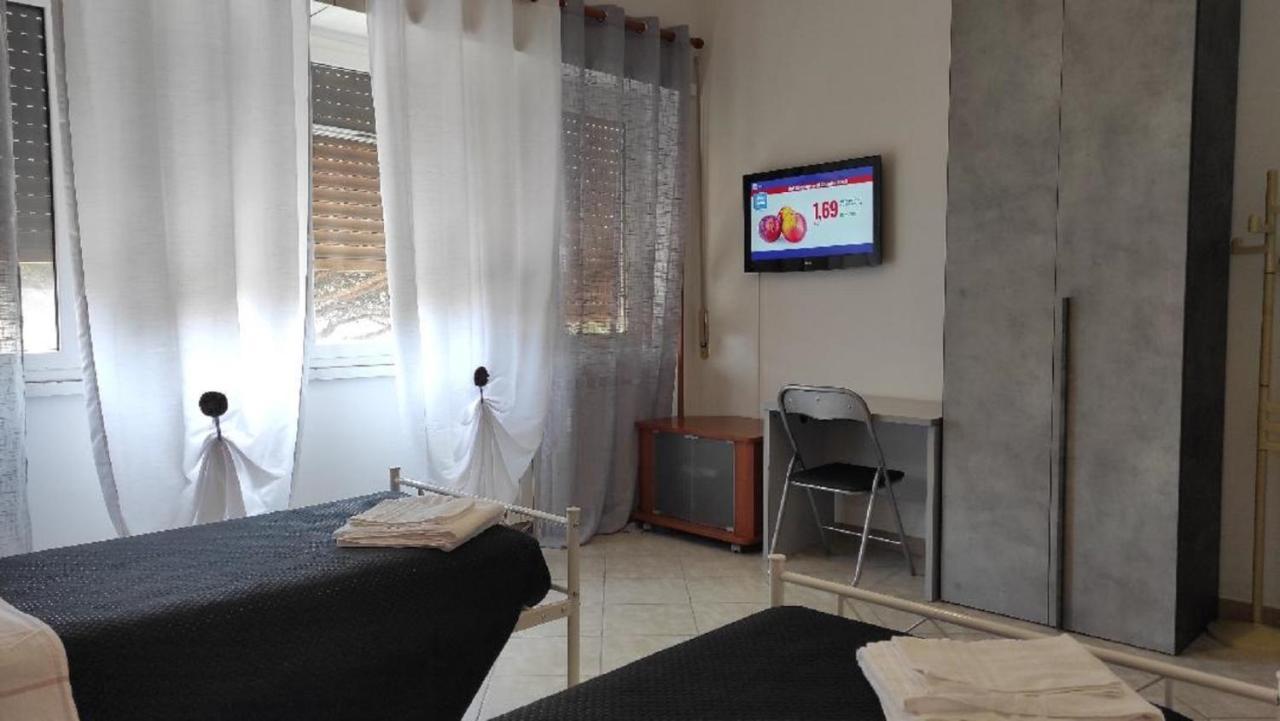 Casa Gio Hotell Lido di Ostia Eksteriør bilde